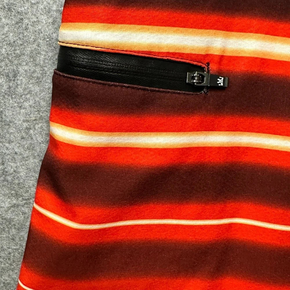 Micros Board Shorts Mens Size 36 NWT Back Red White‎ Stripes Key Loop Surf Swim